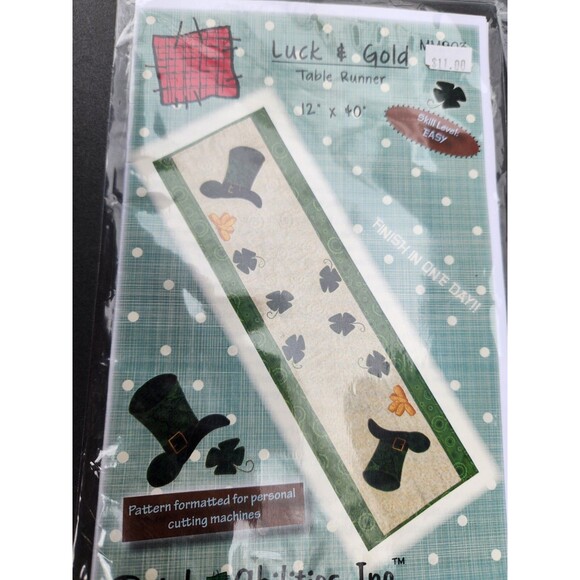 Quilts Sewing Pattern Home Decor Lot Tissue Toppers Potholder Table Runner - Picture 12 of 16